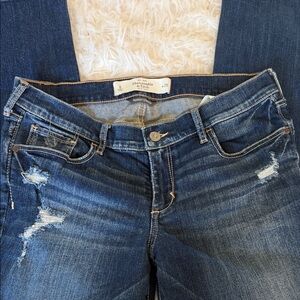 Abercrombie & Fitch Women's Distressed Mid-Dark Blue Crop Straight Leg Jeans